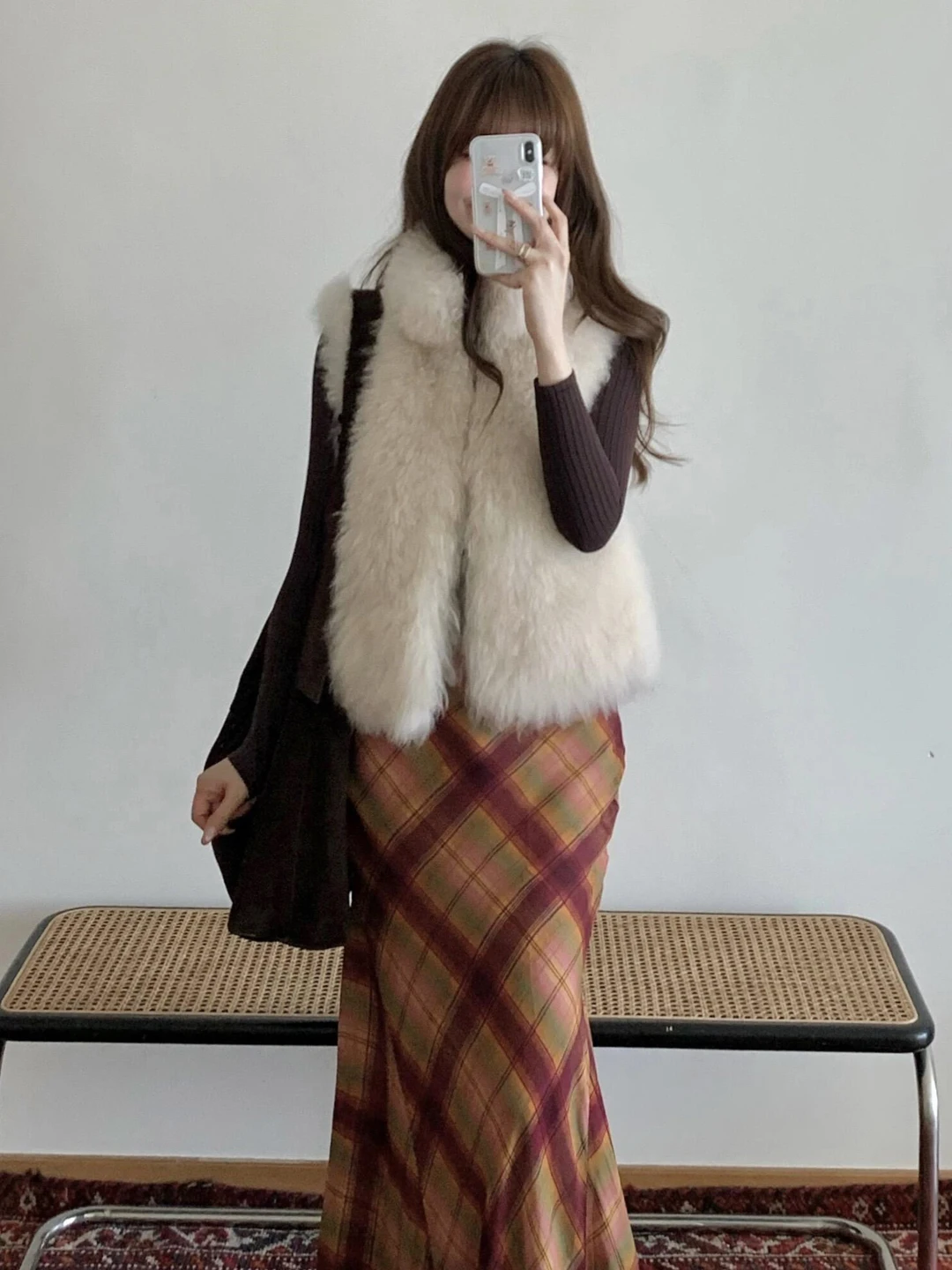 Zimowa kamizelka damska ze sztucznego futra, stójka, ekologiczna, puszysta odzież wierzchnia, ciepła, ocieplana, kolor karmazynowy.