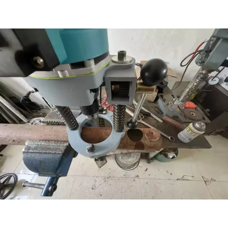 Electric Handheld Pipe Hole Punch For On Site Plumbing HVAC And Industrial Pipe Fabrication Work