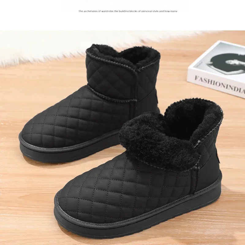 

Women's Autumn and Winter Large-sized Flat-bottomed Mid-calf Fashionable Versatile Short Plush Warm and Comfortable Snow Boots