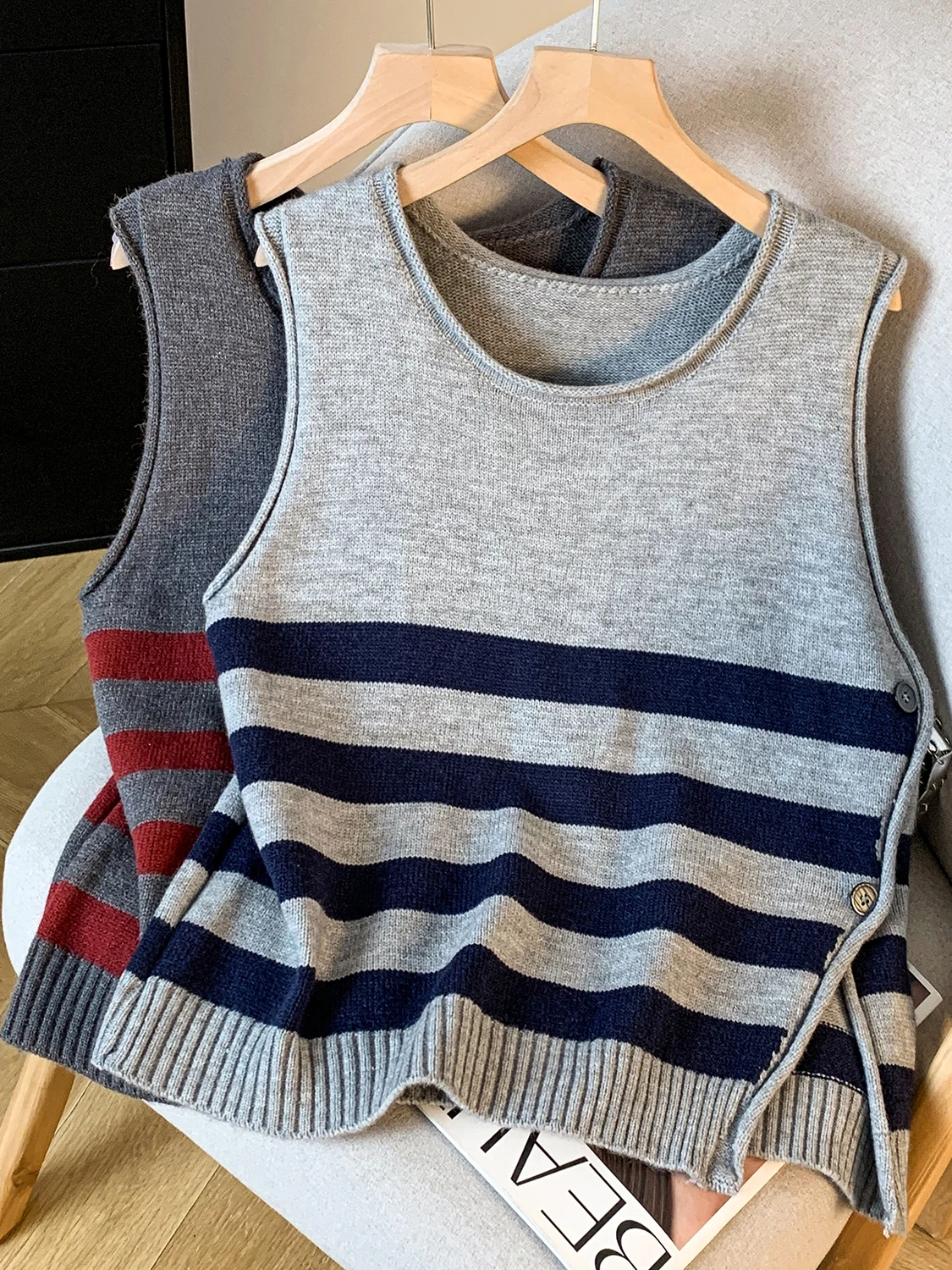 

Loose Fit Knitted Vest Women's plus Size round Ne Striped Top Layering Sweater oulder Pad Free Size Comfortable Breathable