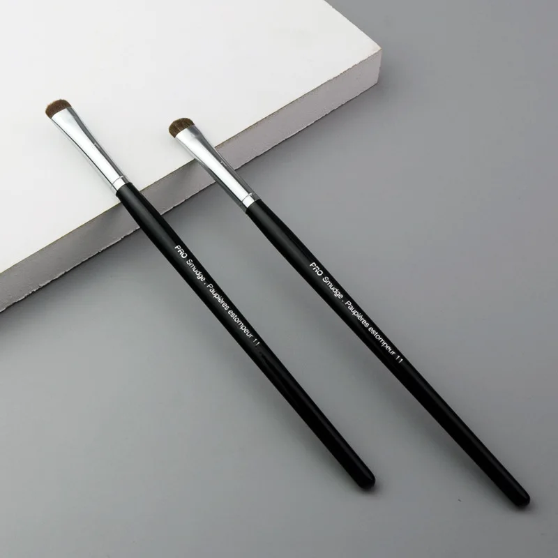 Professional Makeup Brush SEP #11 Flat Halo Dye Eye Shadow Brush Local Fine Smudger Blending Eye Shadow Makeup Tool