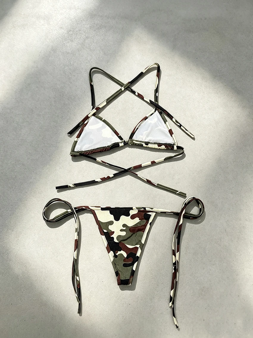 Women Camo Printed Halter Biki - A Bathing Ape Camo recension och pris