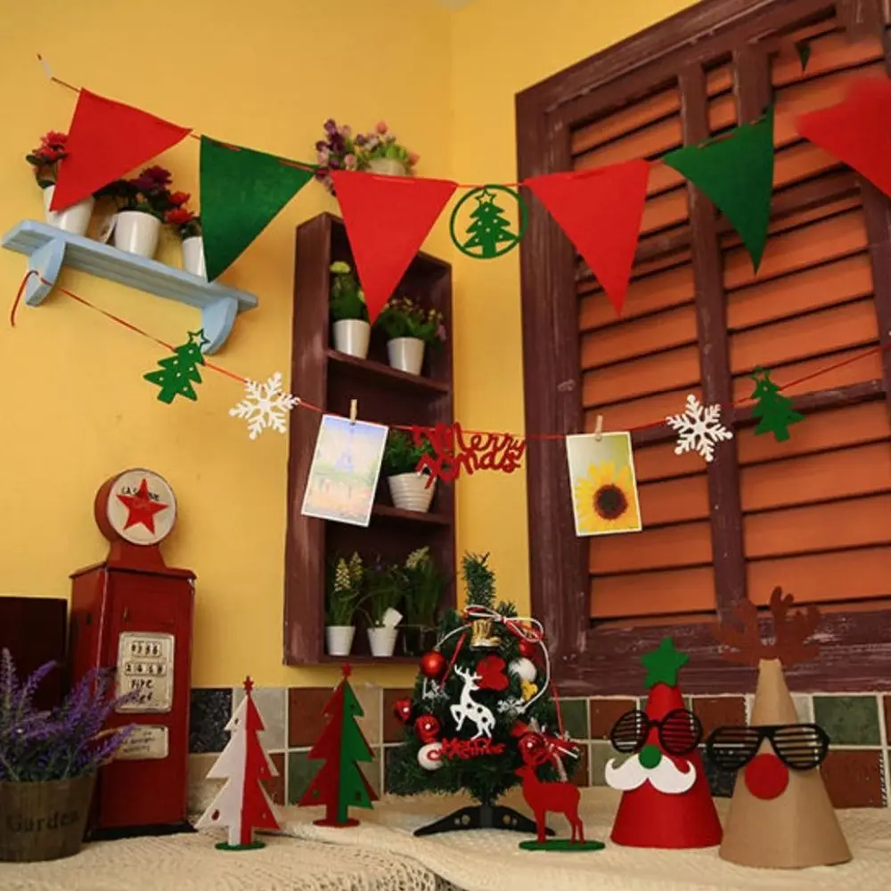 Felt Christmas Banner Red Green Elk Design Xmas Pull Flag Santa Design Hanging Ornament Hanging Bunting Christmas Party