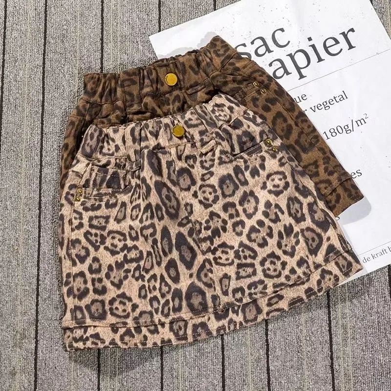 

Girls' Half Length Skirt Autumn/Winter New Children's Bag Hip Skirt Stylish Baby Leopard Pattern Little Girl Plush Short Skirt