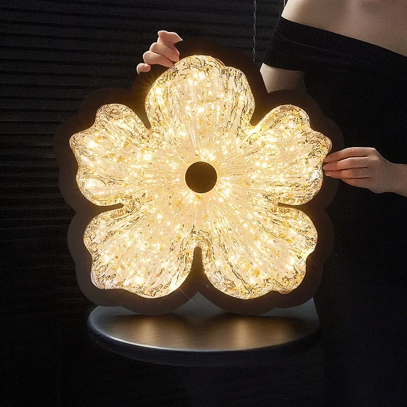 Advanced Sense Gold Foil Petal Ceiling Light Medium Antique Italian Luxury Flower Design for Master Bedroom Zhongshan Lamp