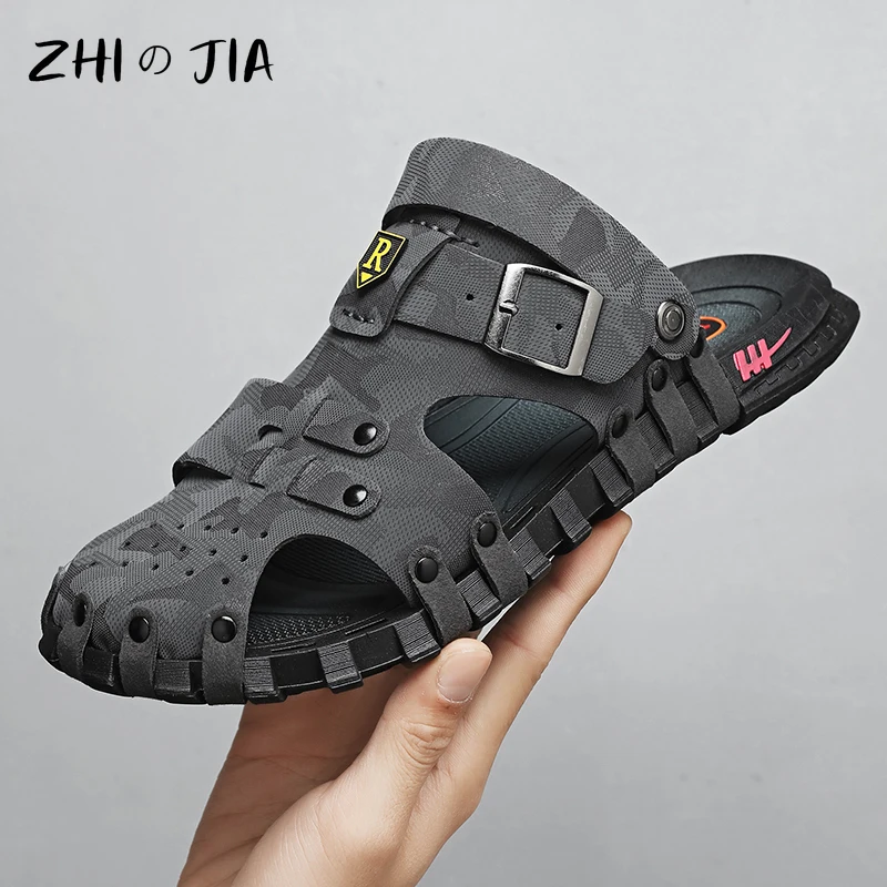 Large Men's Beach Sandals Summer Casual Slippers Breathable Hole Shoes Anti slip Wear resistant Water Quick drying Shoes