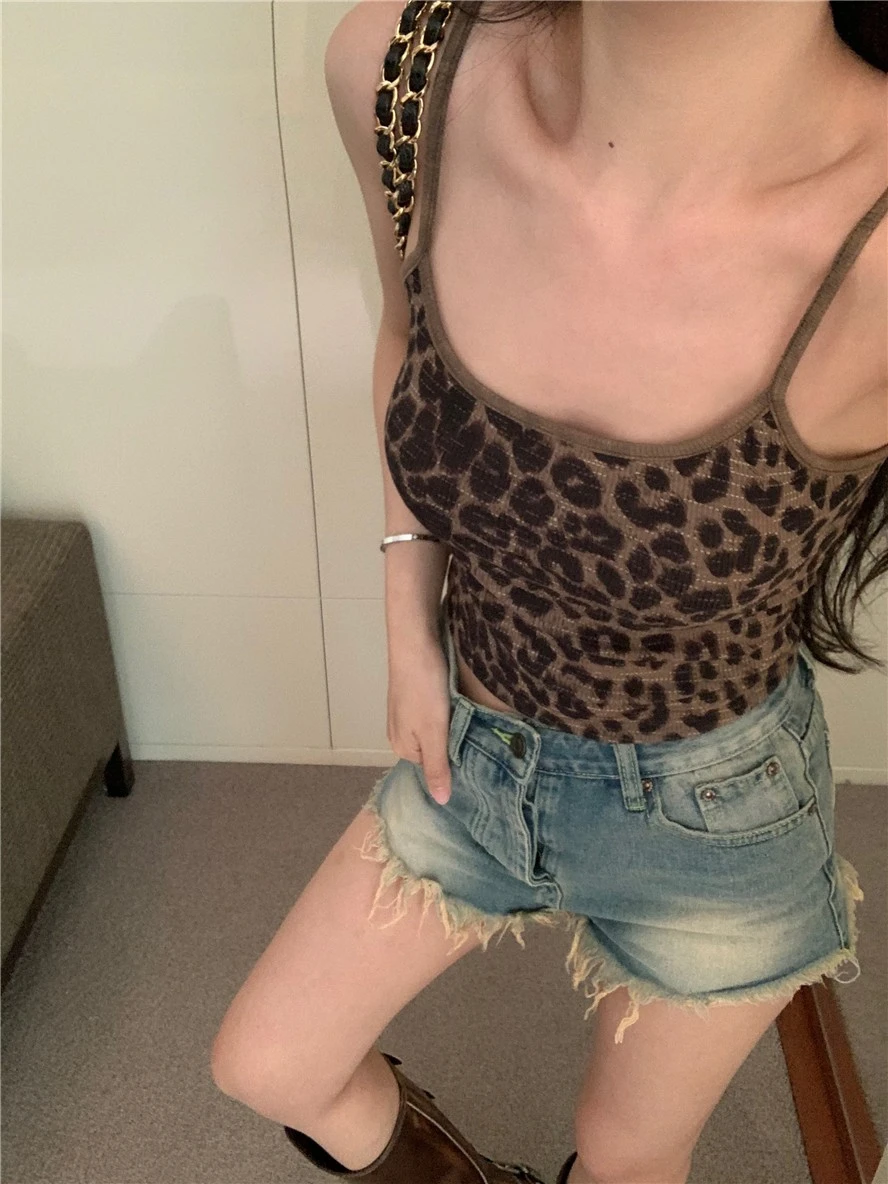 leopard Crop Cami Tops for Women Teengirl Print Ribbed Knit Spaghetti Strap Crop Camis and Tanks Summer Y2K Aesthetic Outfit