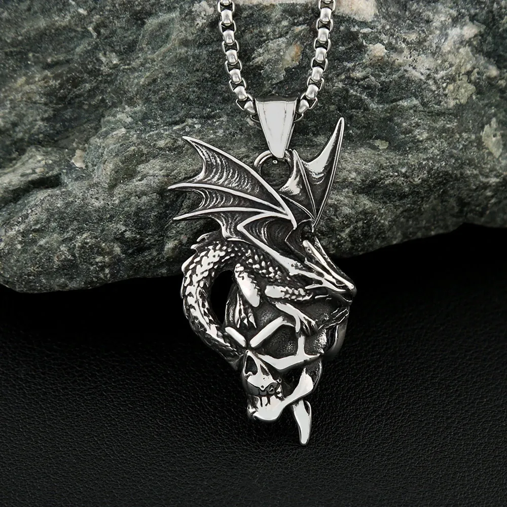 Gothic Dragon Skull Pendant Necklace Punk Retro Flying Winged Amulet For Men Women Biker Daily Casual Fashion Jewelry Gifts