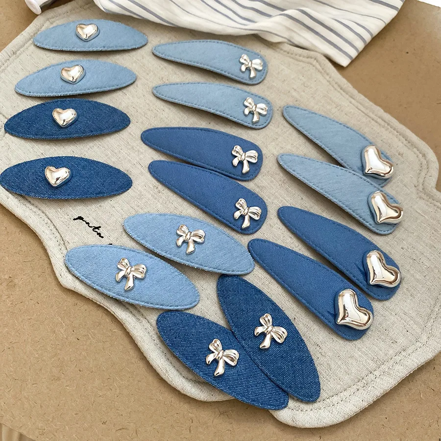 Grampo de cabelo lateral com laço de amor de tecido jeans para mulheres 2025 moda simples e versátil grampos de cabelo com bico de pato joias com clipe lateral