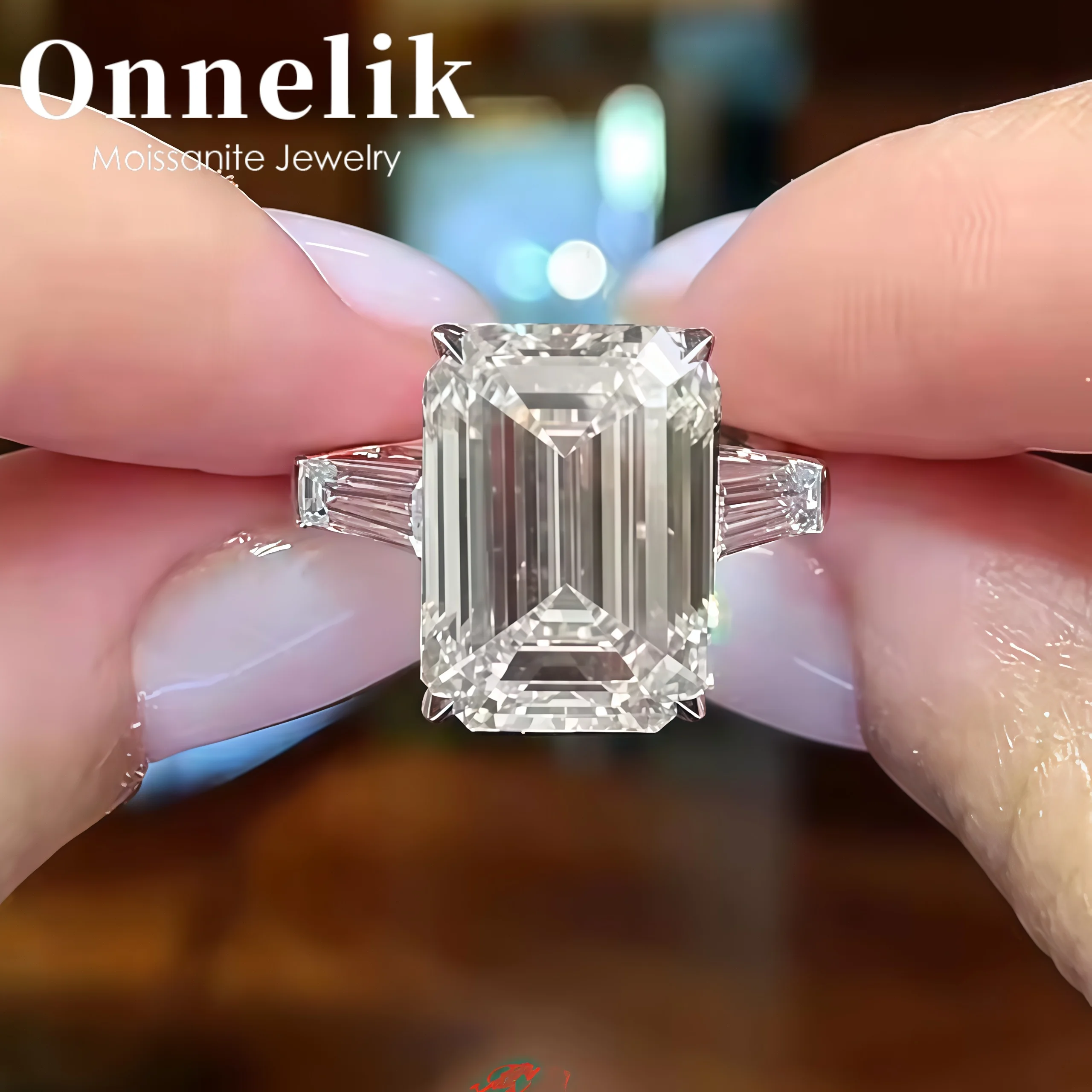 

Onnelik D VVS1 10ct Emerald Cut Moissanite Ring S925 Sterling Silver Engagement Wedding Ring Elagant Band Jewelry for Women