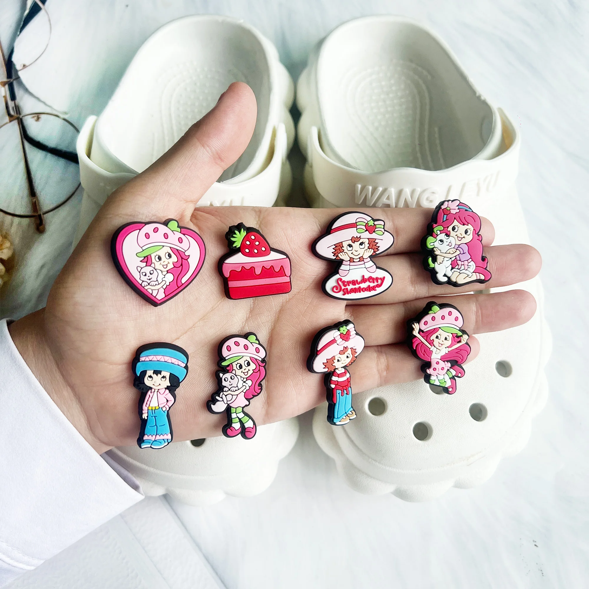 9-100Pcs Cartoon Character Pvc Fashion Shoes Charms Shoe Accessories For Clogs Sandals Decoration Buckle Friends Xmas Party Gift