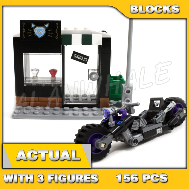 

156pcs Super Fighter Cat Girl Catcycle Chase Batcycle Jewelry Store Lamppost 10627 Building Blocks toys Compatible With Model