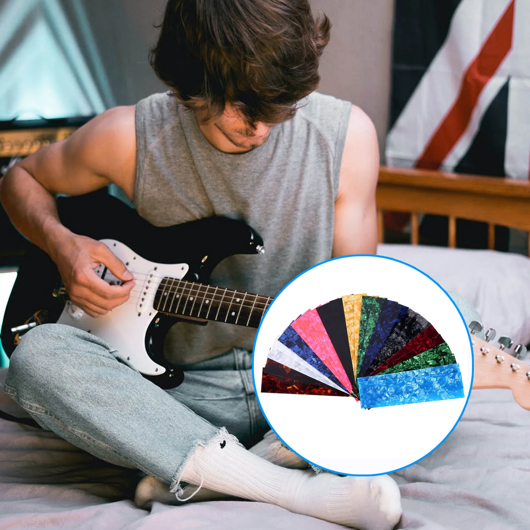 TUREBG DIY Guitar Pick Punch Sheets Musicians Celluloid Guitar Pick Strips Three Thickness By 0.46/0.71/0.96cm Random Color