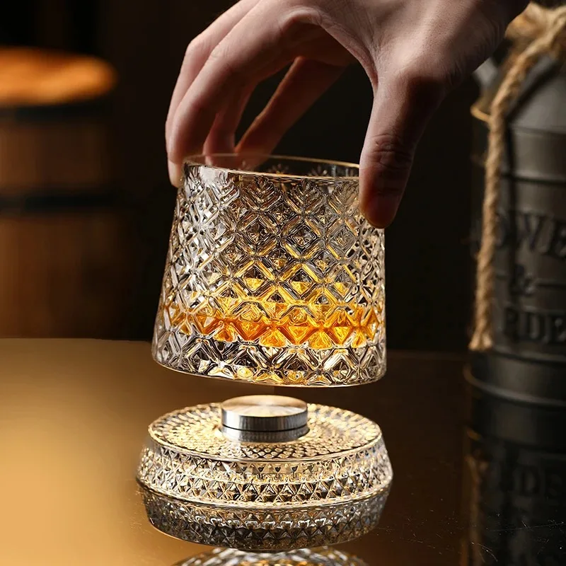 360-Degree Rotating Crystal Whisky Glass with Base, Perfect for Cocktail Parties