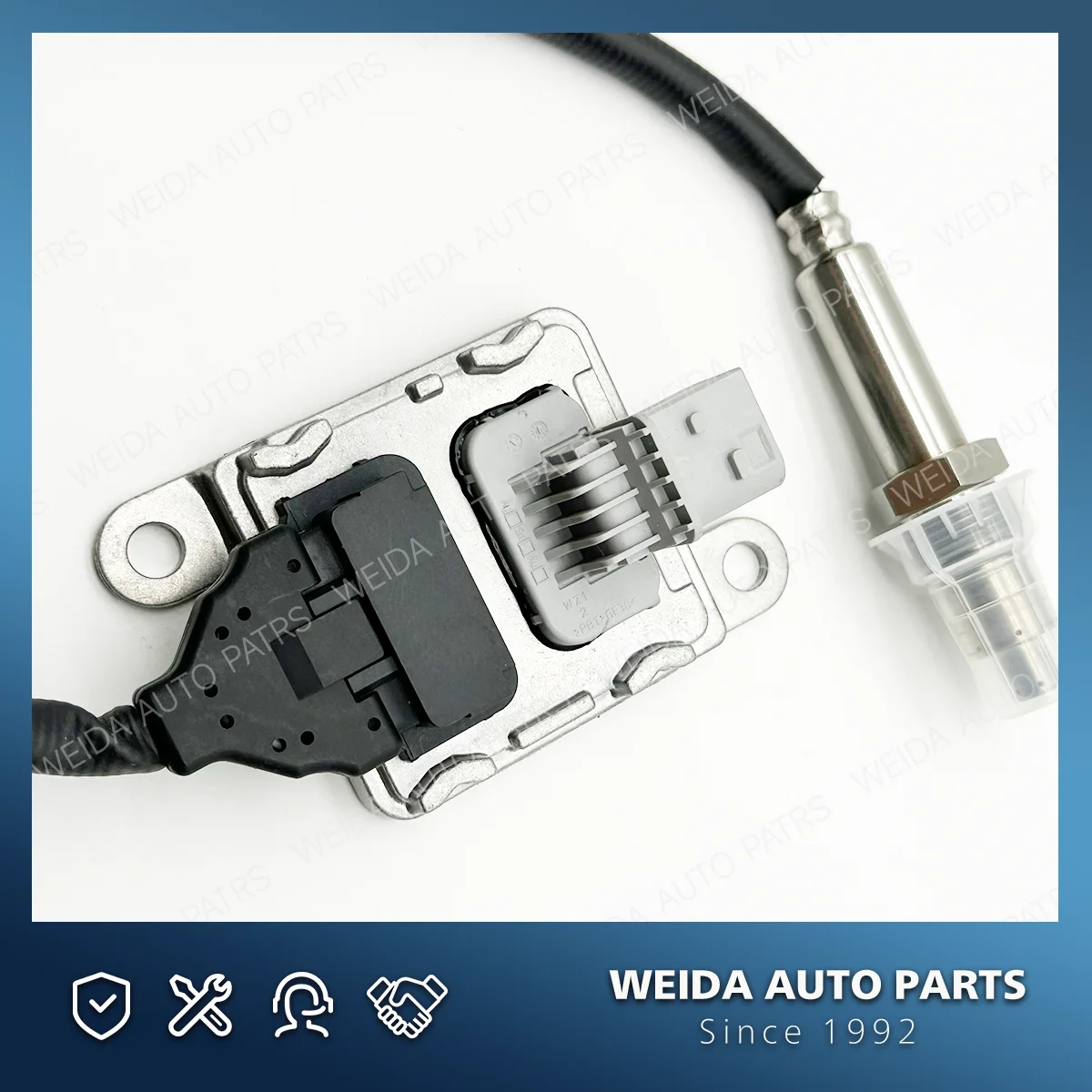 

Новый датчик оксида азота (NOx) 5WK97339A A0101532328 для Mercedes-Benz DDE Detroit DD13 DD15 DD16