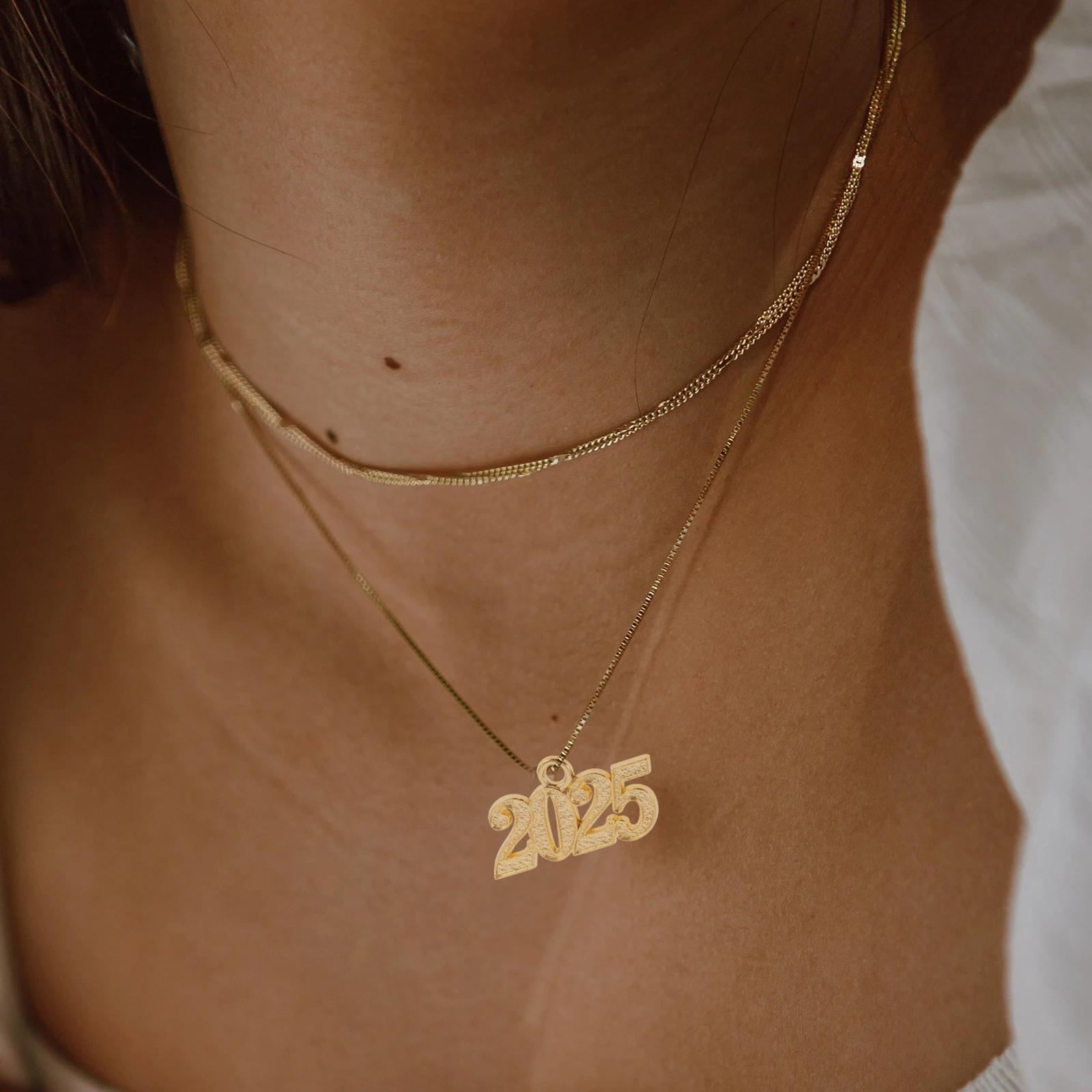 

12pcs 2025 Number Pendant Charms Alloy Diy Jewelry Making Accessories For Necklace Keychain Bracelet Earrings Holiday Decoration