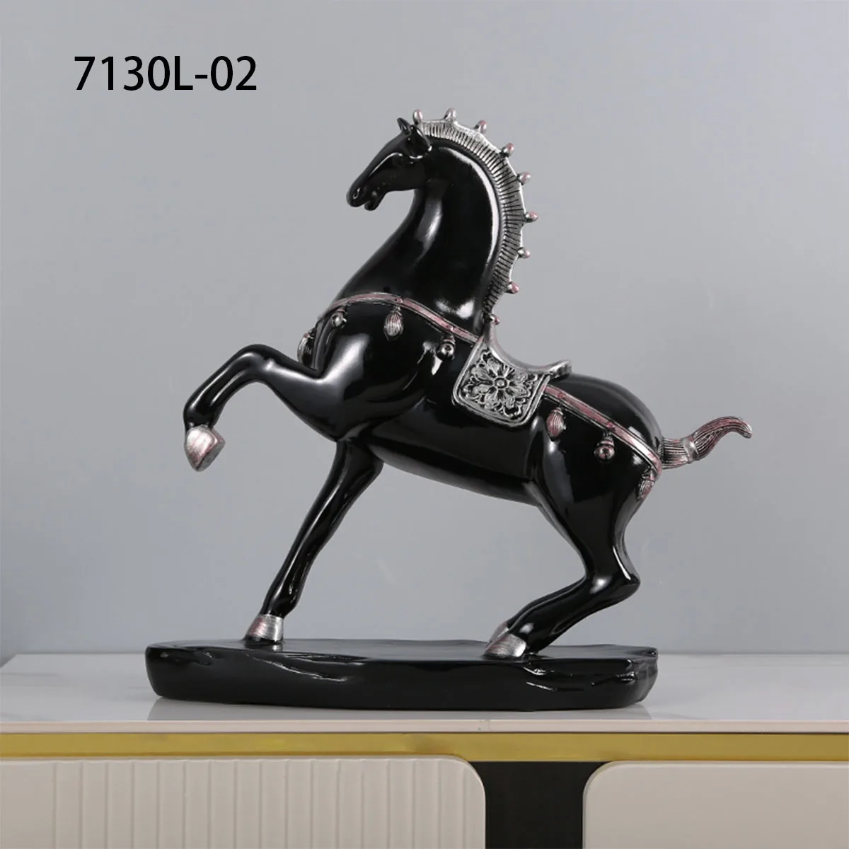 

Horse Resin Statue, Home Decor Art Figurine Decorative Sculpture for Home Office Wine Cabinet Bathroom Bedroom Decoration Gifts