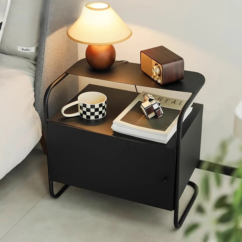 Modern Minimalist Bedside Table Creative Iron Storage Cabinet Black Industrial Bedroom Furniture for Master Bedroom Home Decor