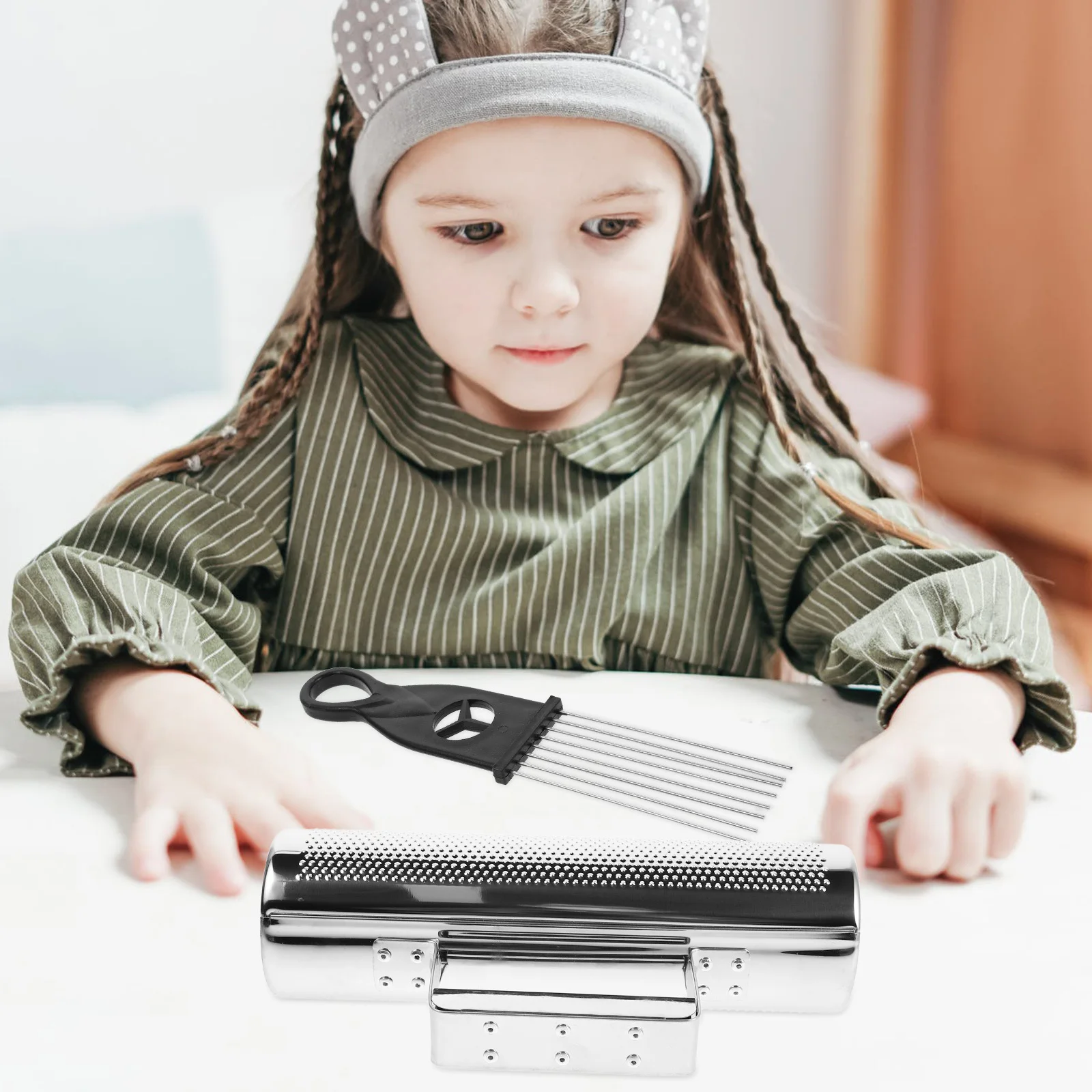 

1Set Metal Guiro Percussion Instrument Kit Stainless Steel Guiro Drum Scraper Handheld Music Education Instrument