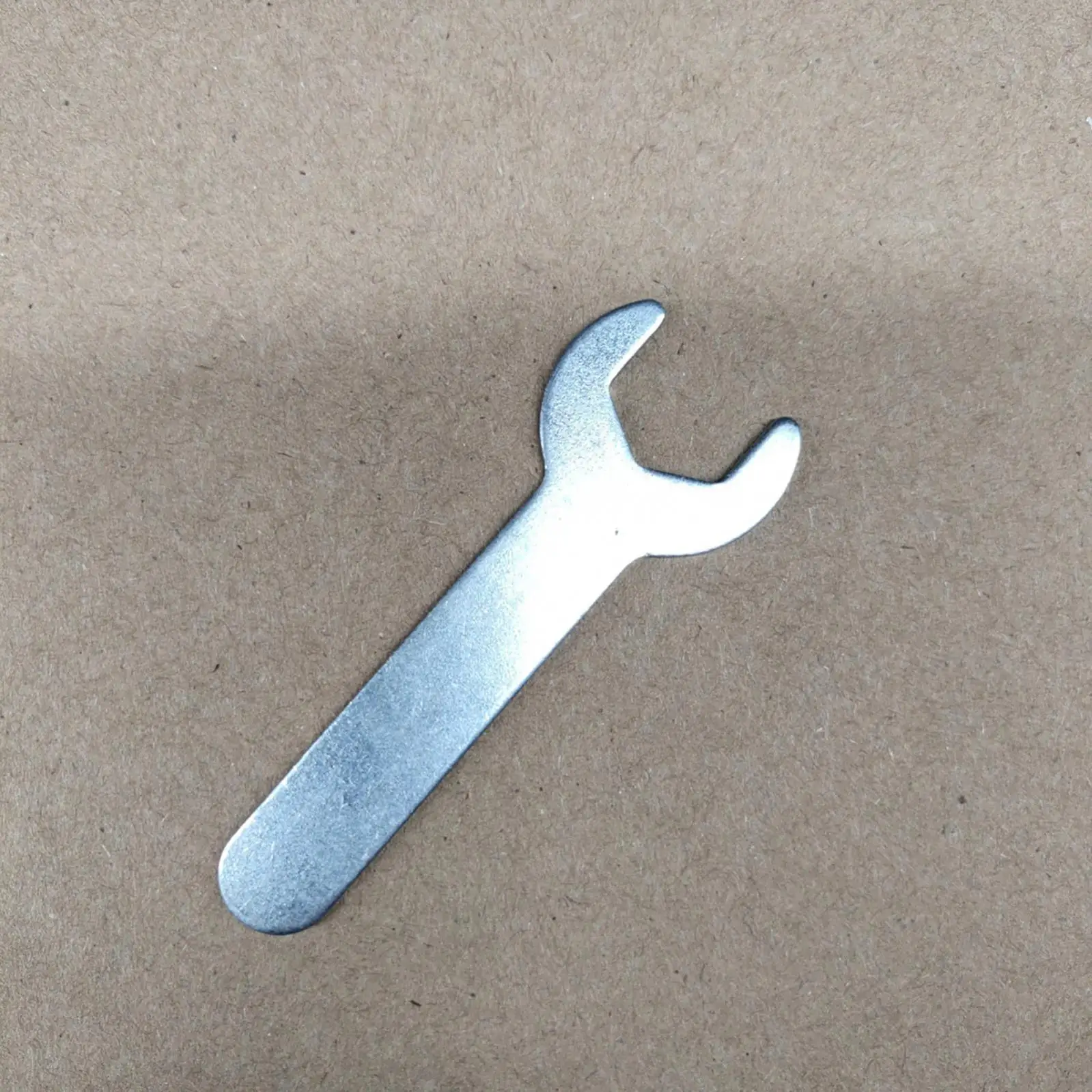 رقيقة جدا 14 مللي متر نهاية مفتوحة الترباس ضبط وجع الكربون الصلب مفتاح البراغي أداة إصلاح للدراجات/دراجة نارية