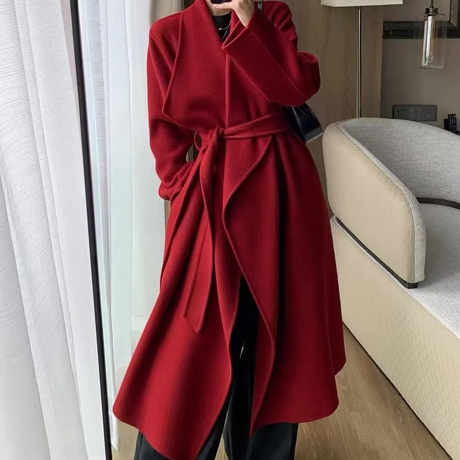 

Wool coat women's new Korean large lapel collar double-sided wool British style long model is available in stock.