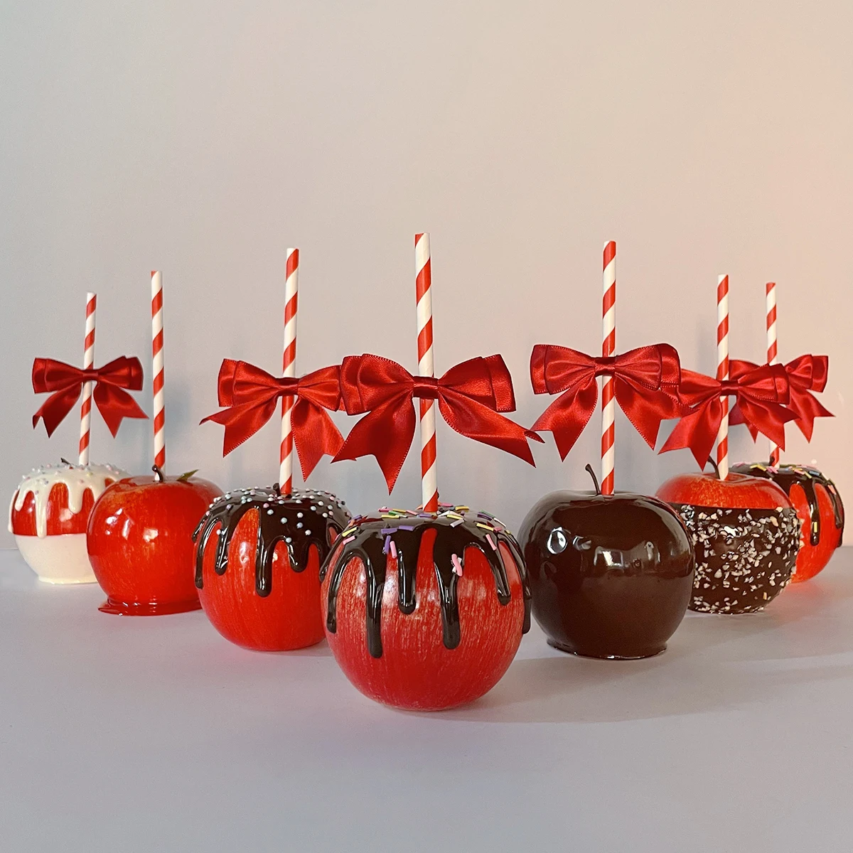 19cm/7.4inch PU Material High Imitation Sugar Apple Model Dessert Shop Display Fruit Shop Ornaments Props Living Room Ornaments
