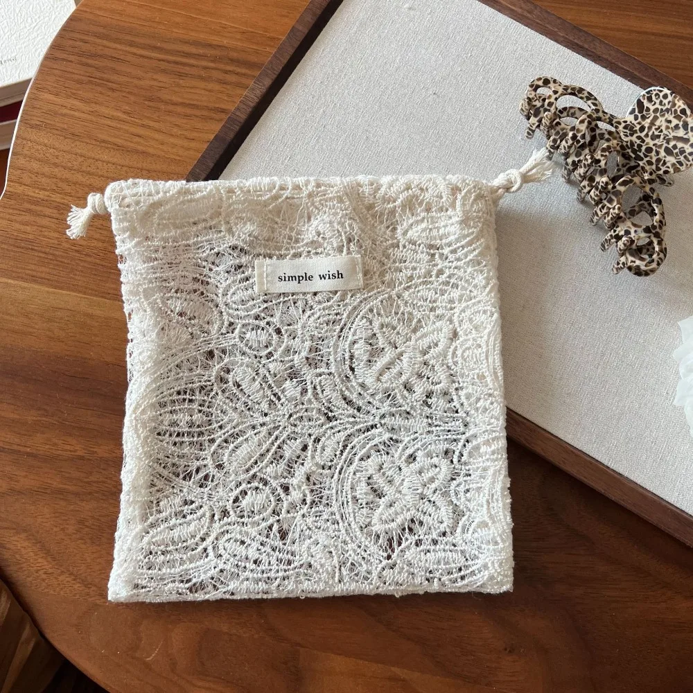 Portable Embroidery Flower Drawstring Pouch for Jewelry