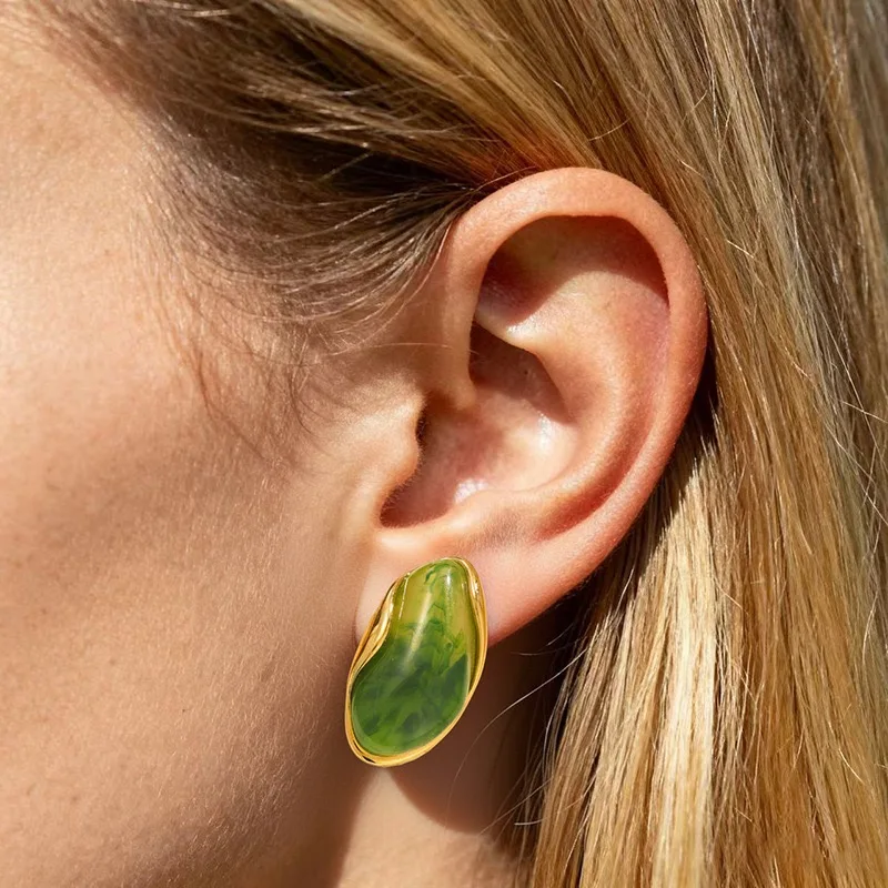 

Fashionable Exaggerated Women's Earrings Design Sensation European And American New Style Accessory Gift