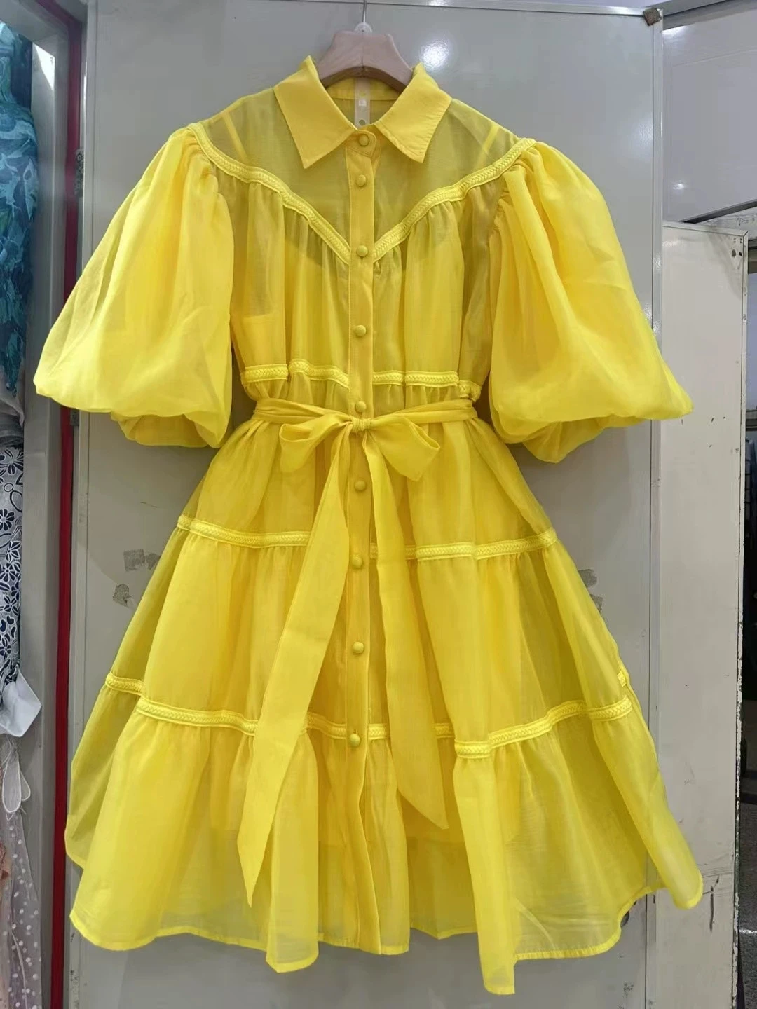 

2025 Spring and Summer New Puff Sleeve Single-Breasted Lapel Loose Short Skirt Dress with Belt Casual-GZDL123