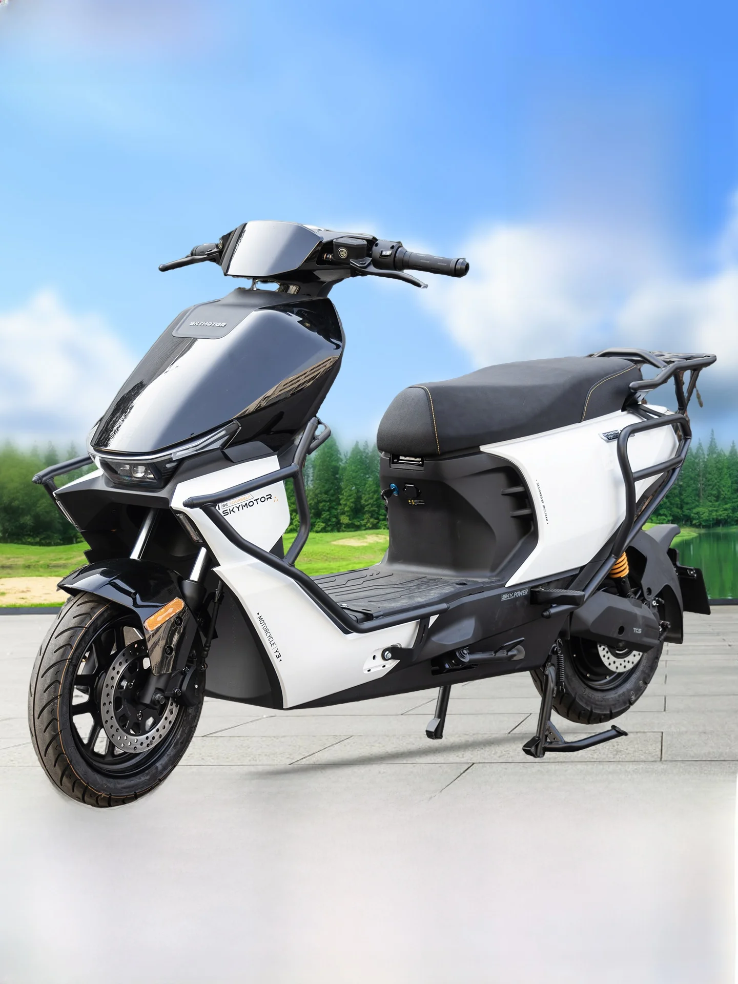 thickened-carbon-steel-bumper-for-vehicle-modification-k95cmax-front-and-rear-bumper-tail-rack-accessories