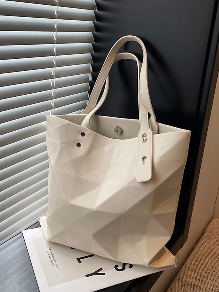 Fashion Commuting Large Capacity Handle Bags 2023 Spring Summer New High Quality All-Matched Women Single Shoulder Tote Bag