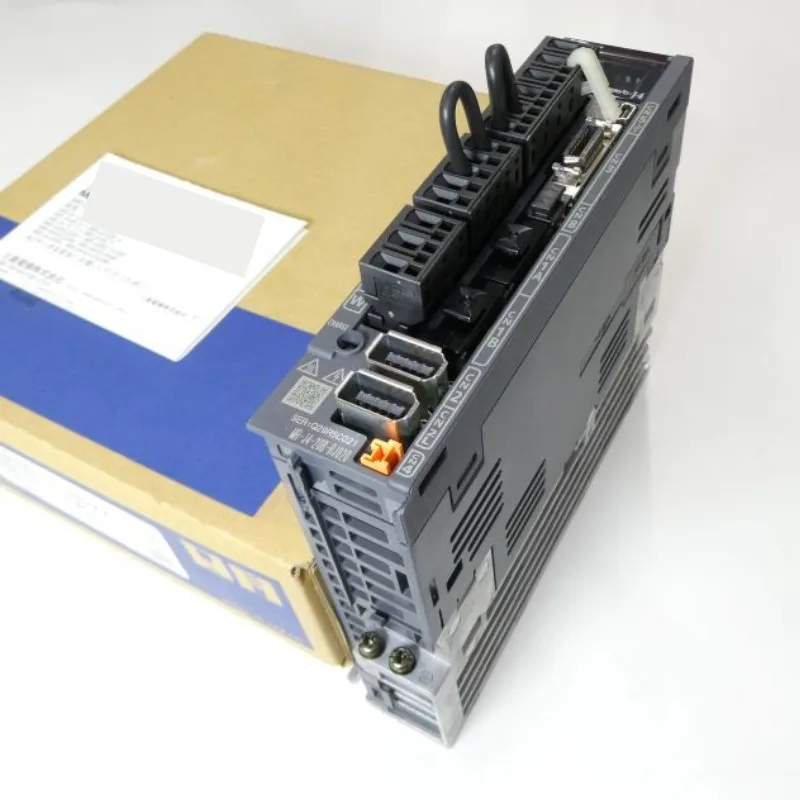 1 Pieces NEW MR-J4-20B-RJ020 Servo Drive In Stock