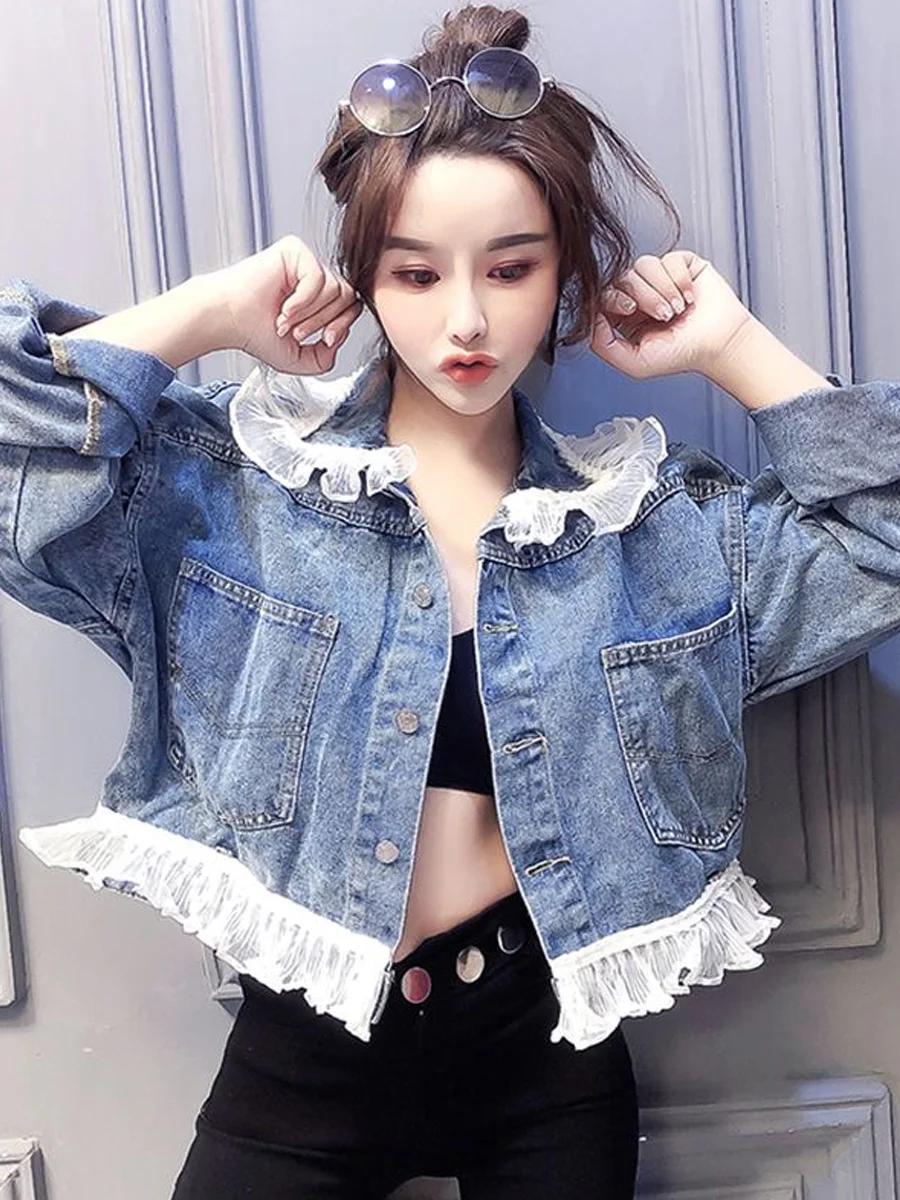 

Новая весенняя женская джинсовая куртка свободного кроя с кружевной отделкой и вставками, корейская версия, повседневная, с длинными рукавами, на пуговицах