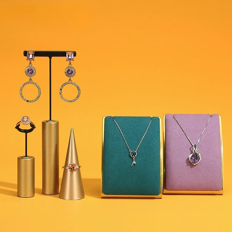 

Necklace display rack Pendant vertical jewelry display props Metal necklace jewelry display stand