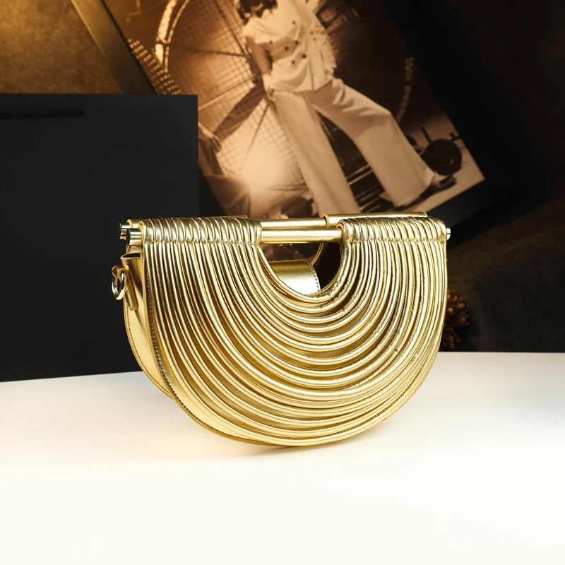 

Luxury Fashion Leather Women Handbags Clutch Evening Bag Noodle Bag 2025 New Woven Portable Shoulder Crossbody Bags
