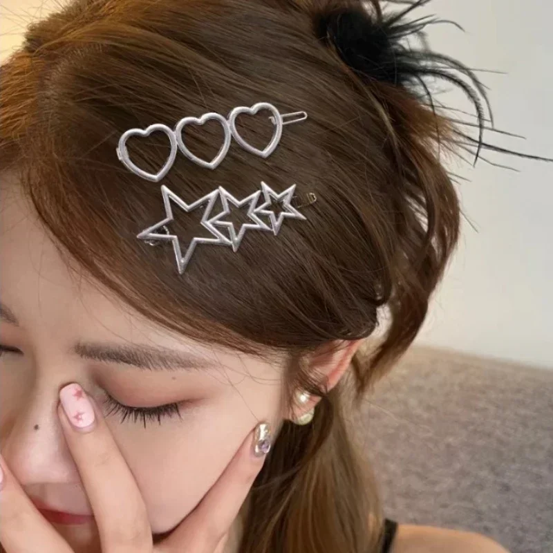 Y2K Hollow Heart Star Metal Hair Clip Sweet Girls Silver Color Love Pentagram Hairpins Fashion Geometric Hair Accessories Gifts