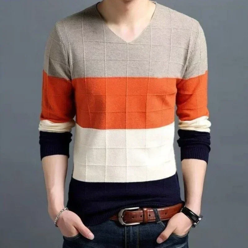 

Men's Clothing Spliced Knit Sweater Male Plaid V Neck Pullovers Fashion 2024 Over Fit A Classic Korean Autumn Clothes Elegant X