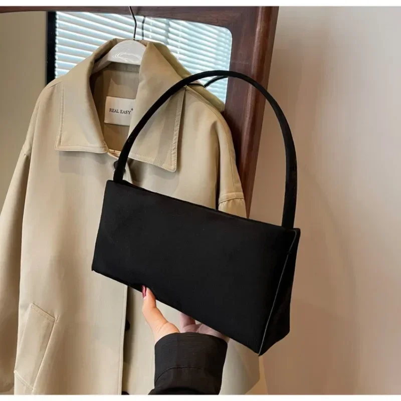 Modische neue französische Handtasche 2025, elegante Unterarm-Handtaschen für Damen, elegante Umhängetaschen, Achsel-Handtasche, Designer-Taschen