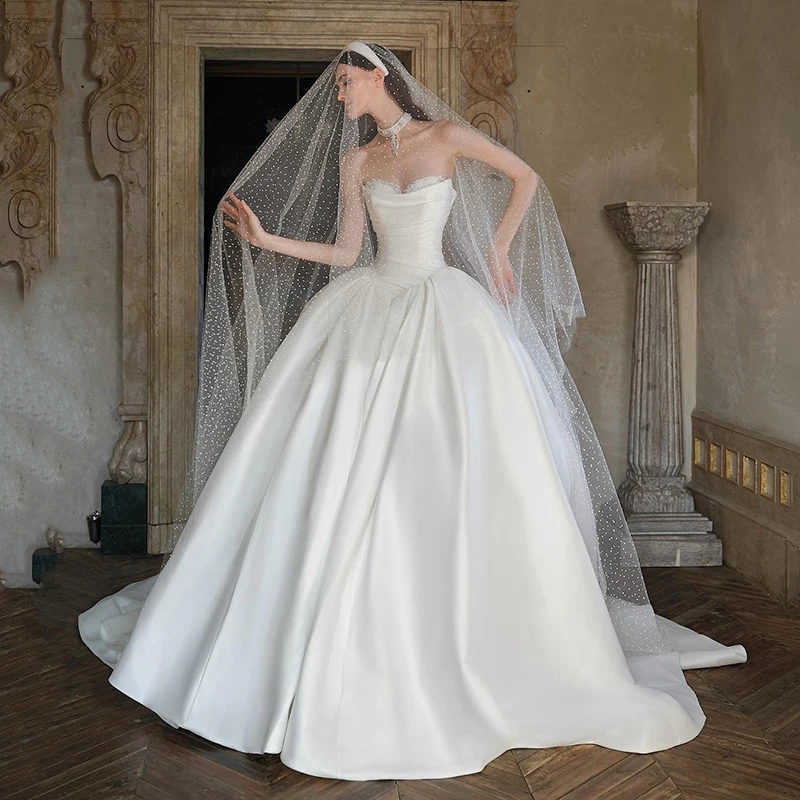 

Eightree Princess White Wedding Dresses Women Sweetheart Sweep Train Bride Dress Lace Satin Wedding Evening Gowns Customized