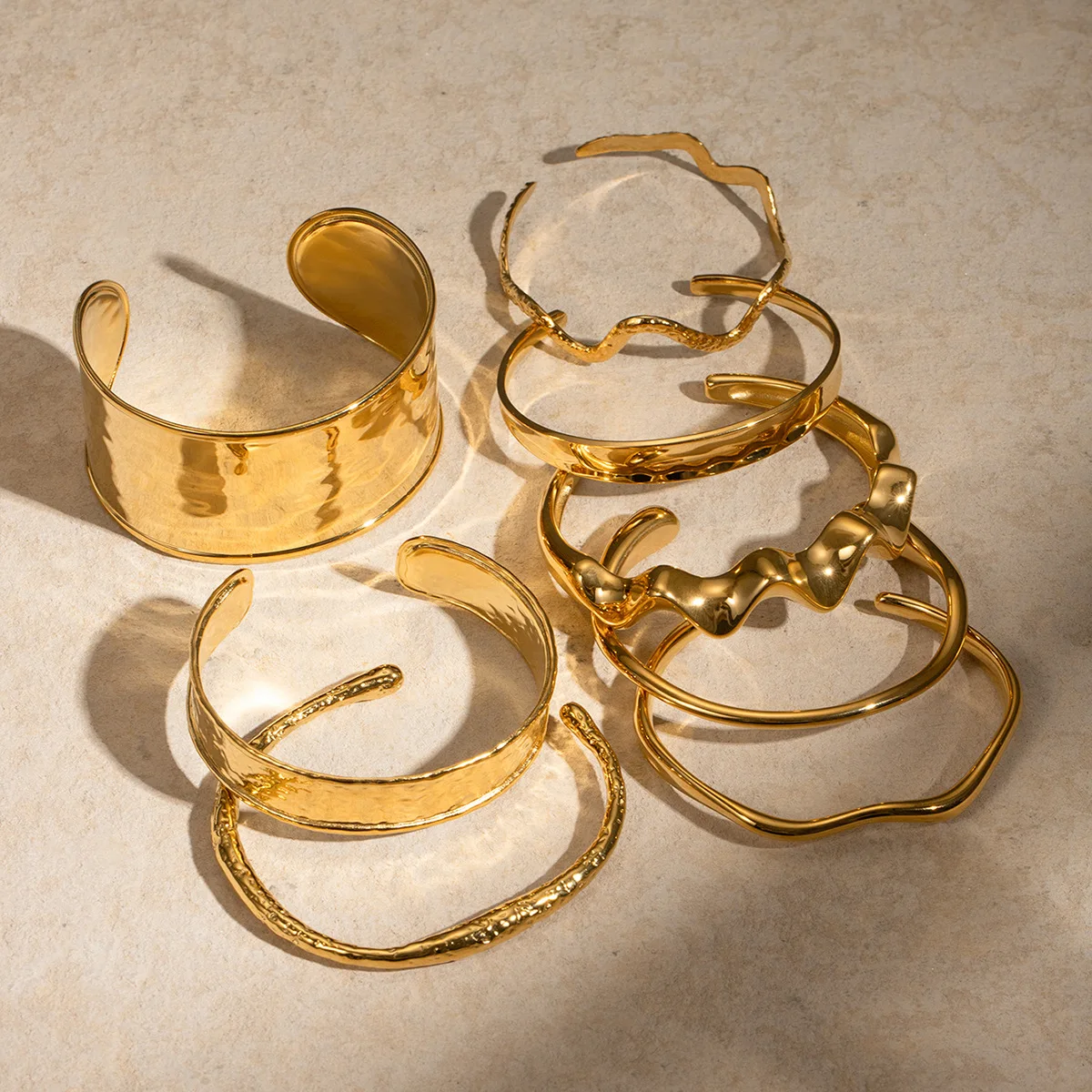 

Stainless Steel PVD 18K Gold Plated Tarnish Waterproof Simply Bangles For Woman Jewelry Wholesale INS