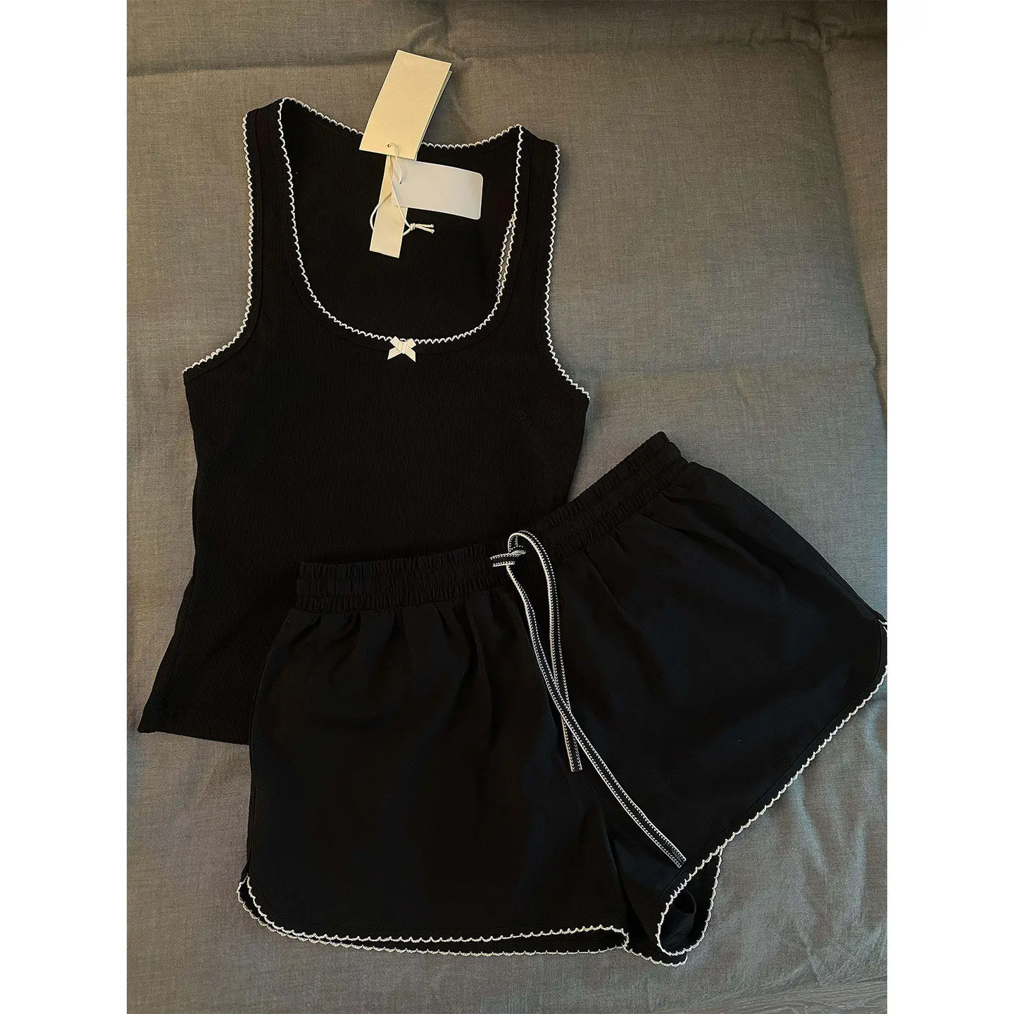 Summer Women's Vest, Pajamas, Home Suit Set, Black and White Contrasting Comfortable Vest, Shorts, Pajamas, Home Suit Set