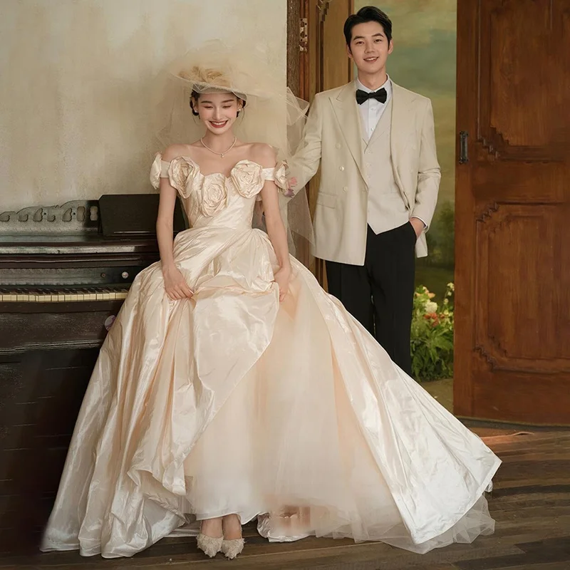 

Свадебное платье для фотосессий в студии для милых пар, традиционный китайский костюм из полиэстера для женщин 18-25 лет