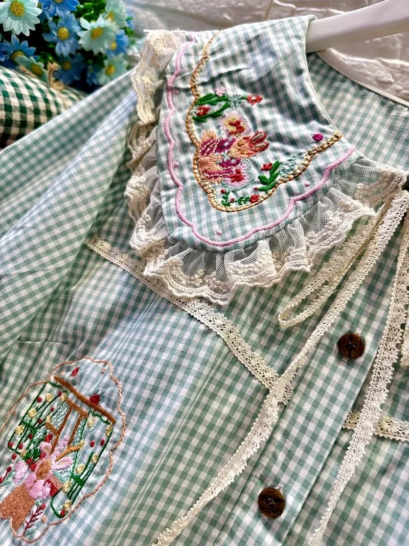 Cotton Linen Floral Plaid Patchwork Lace Babydoll Blouse Women Sweet Lolita Vintage Retro Shabby Chic Sweet Lolita Tops Shirt