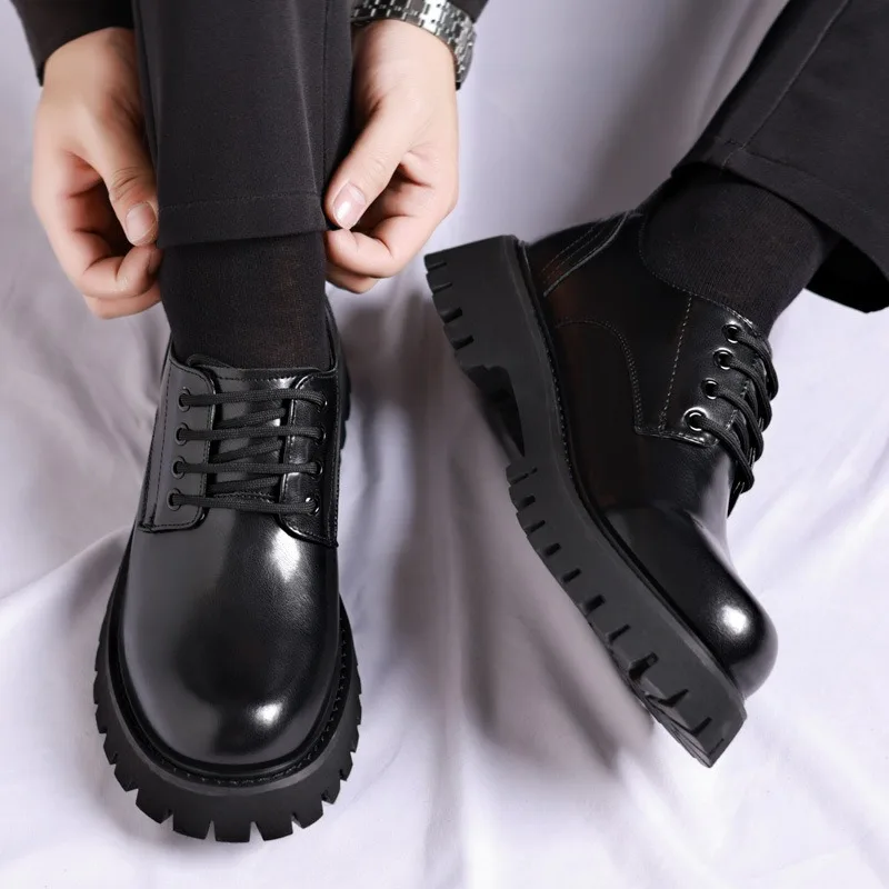 Sapatos de couro coreano dos homens de negócios designer outono inverno preto mocassins moda masculina retro grande cabeça sapatos plataforma homem