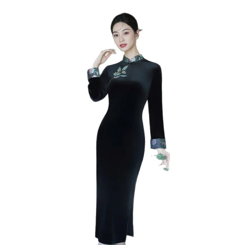 New Chinese Style Improved Fashion Splicing Long Qipao 2026 Autumn New Embroidered Banquet Women Qipao Dress