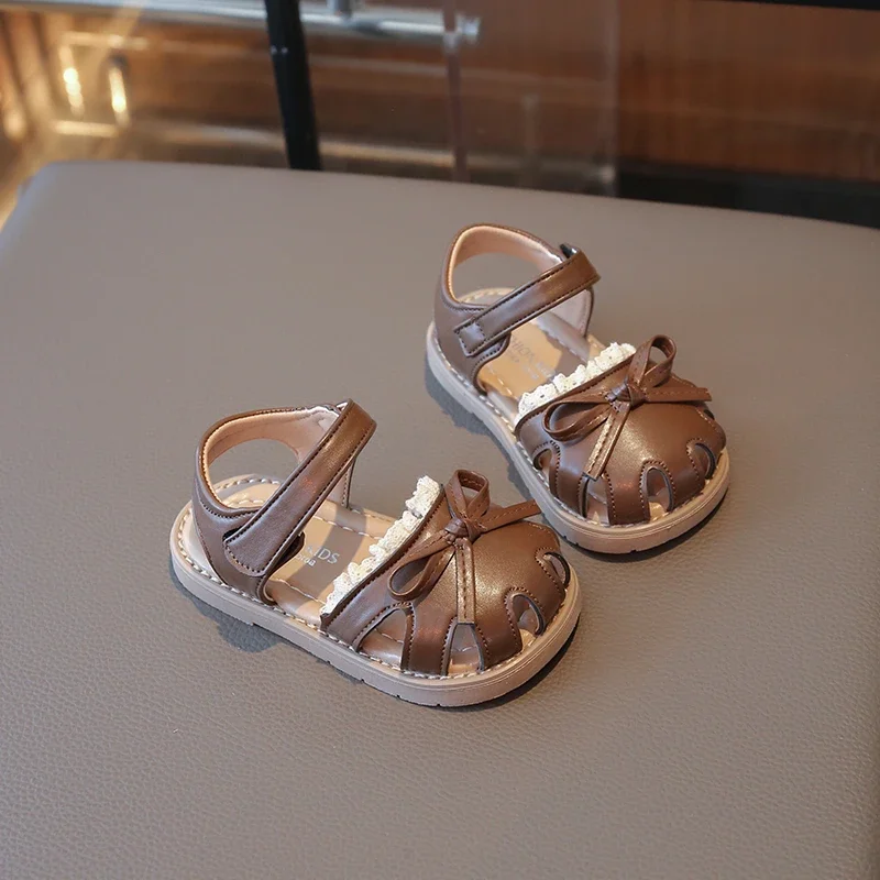 

Summer Lace Kids Girl Hollow-out Sandals Fashion Ruffled Edge Princess Classic Wedding Party Shoes Chic Children Causal Sandals