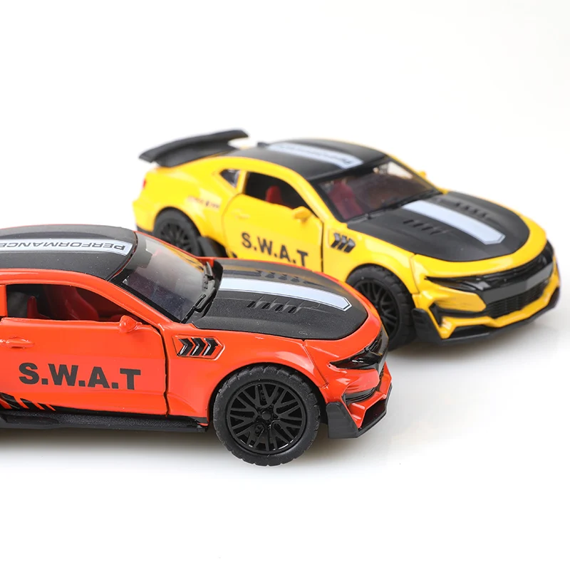 (insaccato) 1/36 Modello di auto in lega Simulazione Auto Veicolo Tirare indietro Ornamenti per auto Collezione di giocattoli per bambini