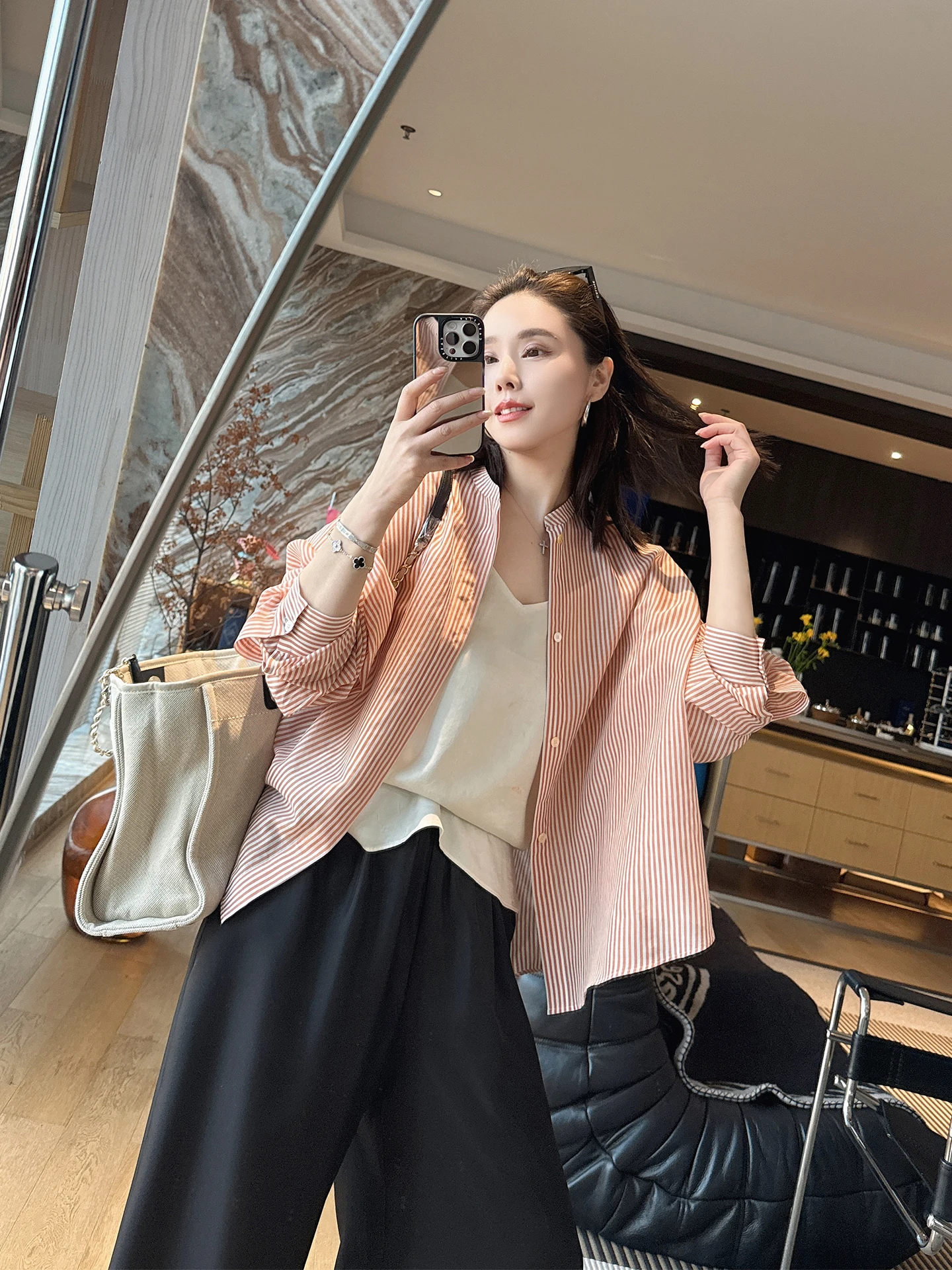 

Классическая полосатая хлопковая рубашка-кардиган свободного кроя для женщин, модный повседневный стиль, весенняя коллекция Mandyshen, дышащая, с длинным рукавом