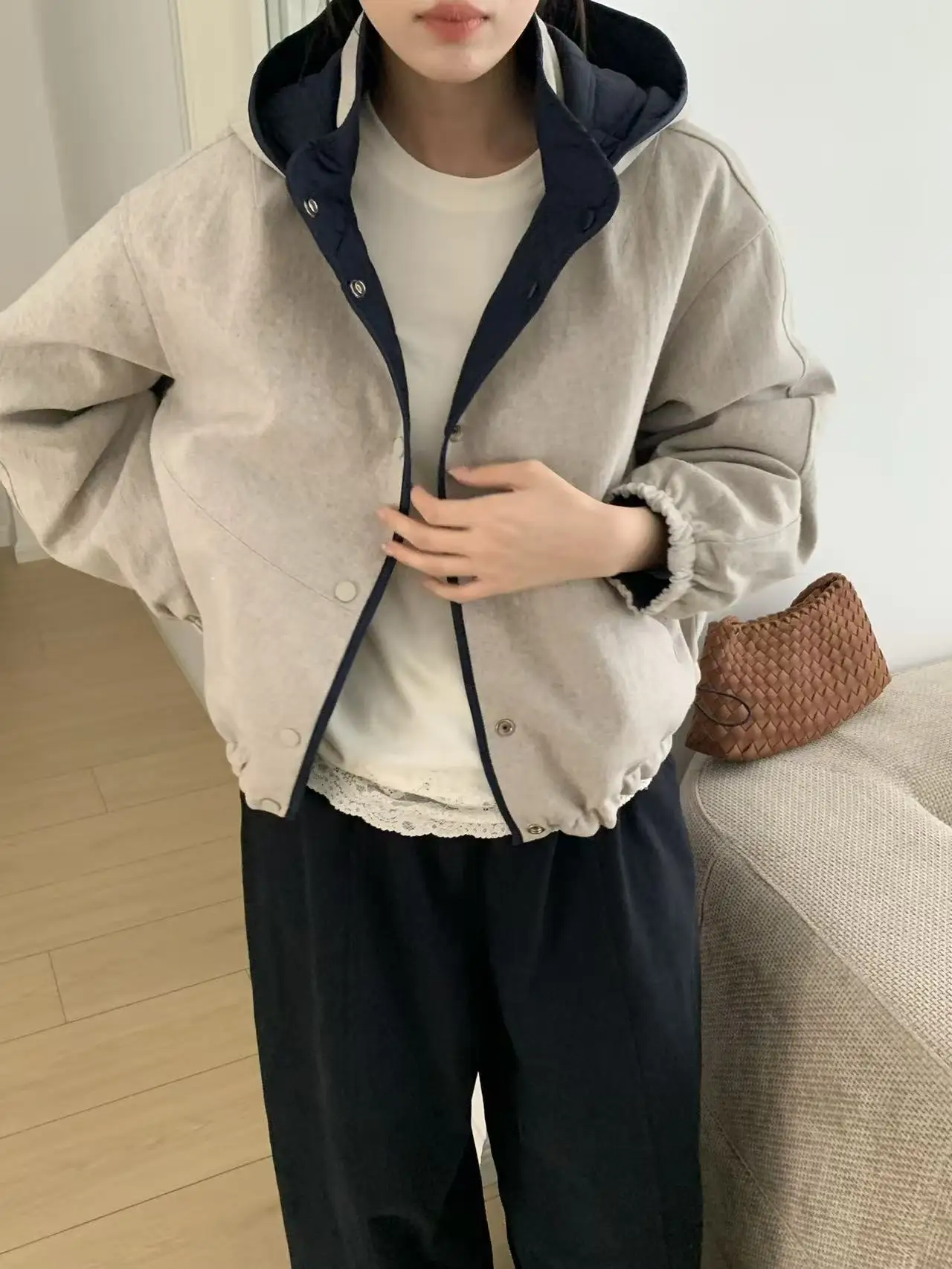 

Утепленная осенне-зимняя куртка с капюшоном на шнурке, ветрозащитная, универсальная, модная, с подолом на резинке, повседневная, хлопковая