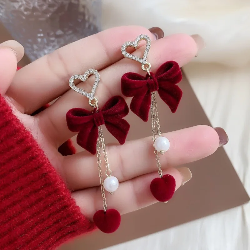 1 Pair Elegant Bow Shaped Heart-shaped Tassel Retro Earrings Synthetic Zircon Decoration Perfect Daily Celebration Events Gift